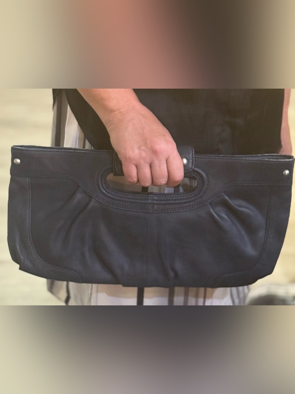 Vintage Y2K Kenneth Cole Navy Leather Handheld Clutch Bag